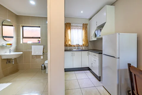 Barbet Room | The Aviary 1 Complex | Botleng Guest House