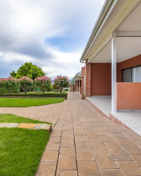 The Aviary 1 Complex | Botleng Guest House