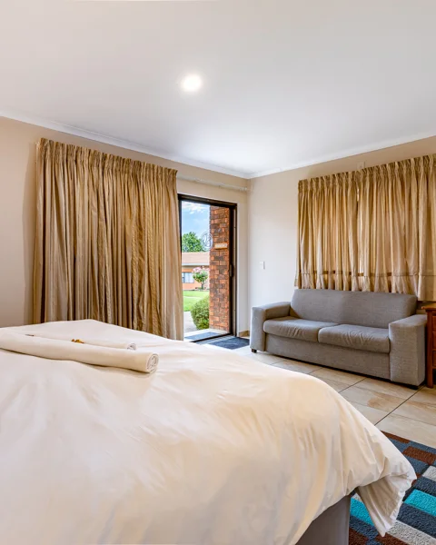 The Ariary 3 Complex | Botleng Guest House