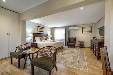 Rose Garden Suite | Botleng Guest House