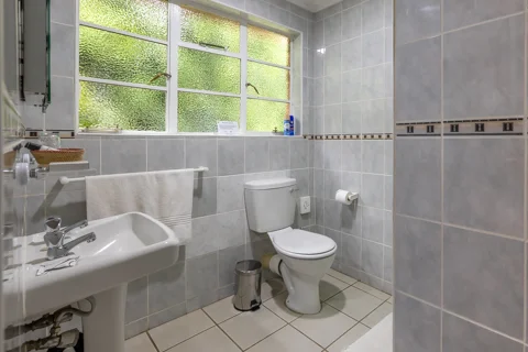 The Stables House | Botleng Guest House